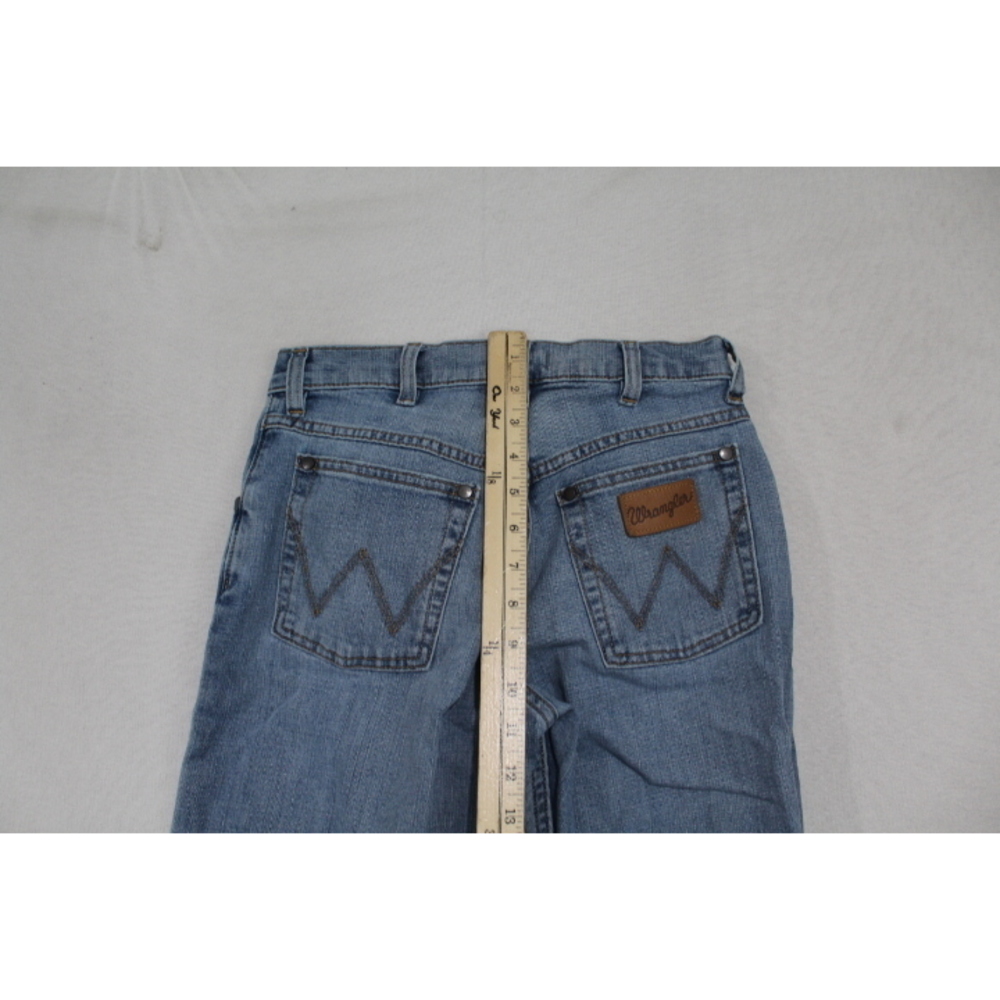 Wrangler Women Blue Jeans Boyfriedn Fit Casual Size 24X26 - Picture 7 of 9